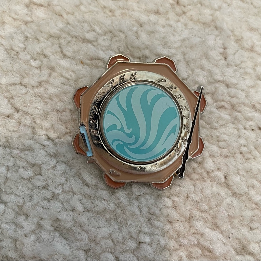 LitJoy Magical Crate "Harry Potter" Albus Dumbledore Pensieve Spinning Pin